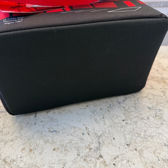 NWT -RED Trader Joe's Mini insulated Bag - Picture 5 of 10